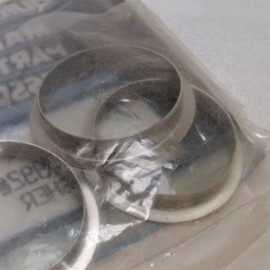 Package Shows Multiple Pieces, However Price and Order Quantity is Per Piece 
