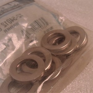 Package Shows Multiple Pieces, However Price and Order Quantity is Per Piece 