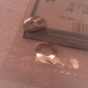 Package Shows Multiple Pieces, However Price and Order Quantity is Per Piece 