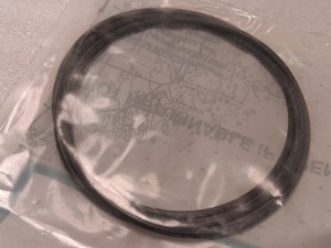 Multiple pieces are pictured, however price is per piece. 