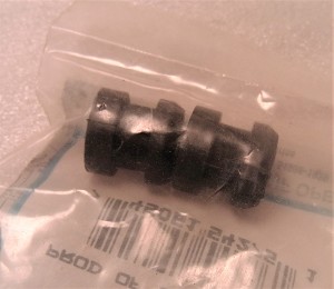 Multiple pieces are pictured, however price is per piece. 