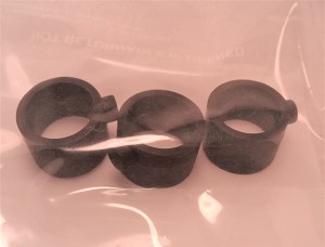 Multiple pieces are pictured, however price is per piece. 
