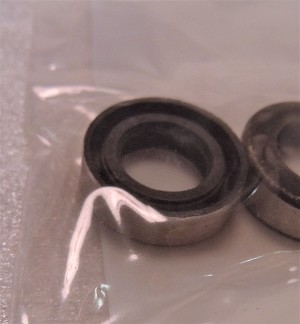 Picture Shows Multiple Pieces, However Price and Order Quantity is Per Piece 