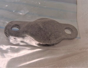 Multiple pieces are pictured, however price is per piece. 