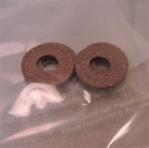 Multiple pieces are pictured, however price is per piece. 
