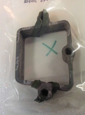 Multiple pieces are pictured, however price is per piece. 