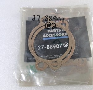 Multiple pieces are pictured, however price is per piece. 