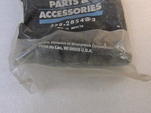 Multiple pieces are pictured, however price is per piece. 