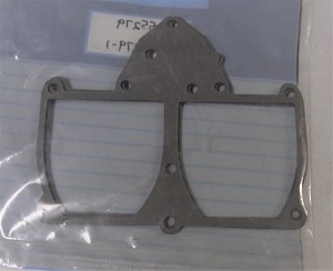 Multiple pieces are pictured, however price is per piece. 