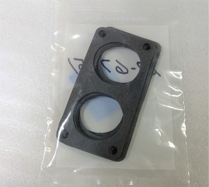 Multiple pieces are pictured, however price is per piece. 